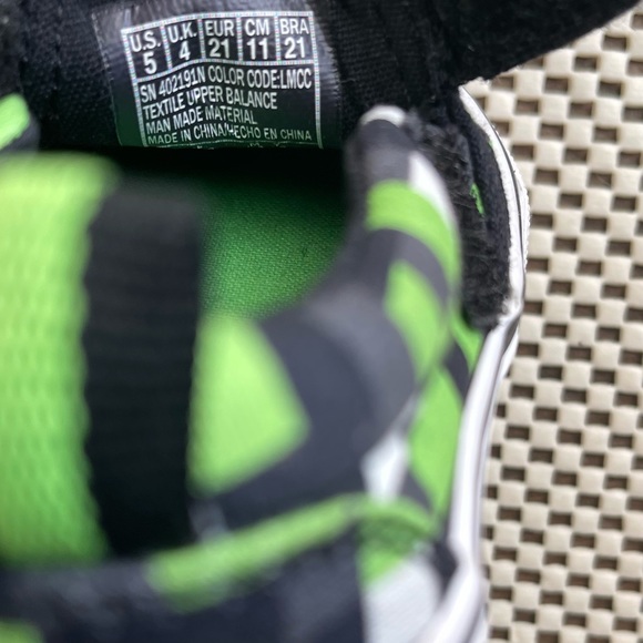 Skechers Mega Craft Street Fame Green & White Boys Slip-on Sneakers Size 5 - Picture 9 of 11